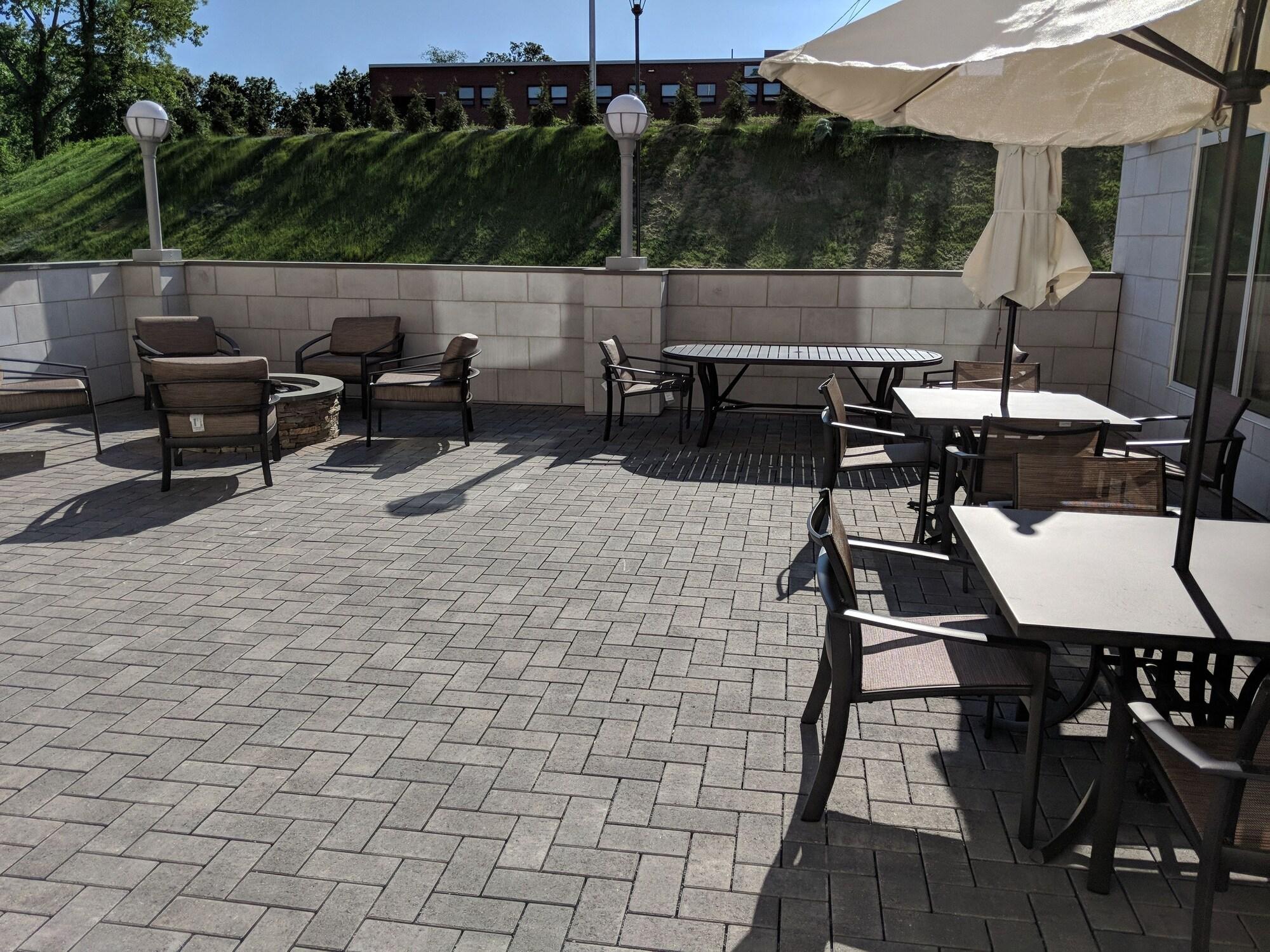 Hampton Inn & Suites Rocky Hill - Hartford South Exteriör bild