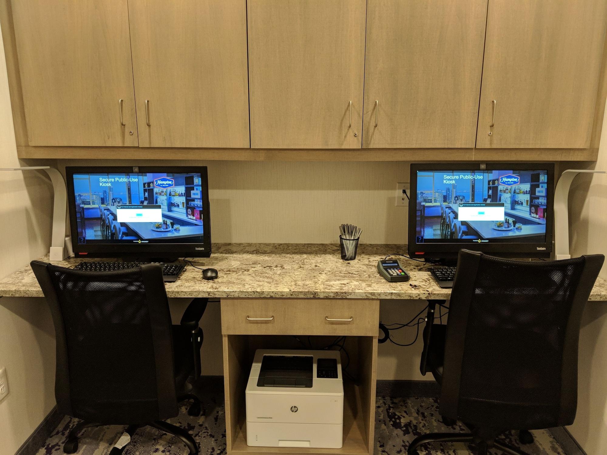 Hampton Inn & Suites Rocky Hill - Hartford South Exteriör bild